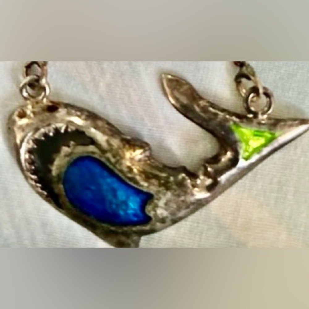 Vintage Shark necklace .925 Sterling silver Made in Italy enameled Blue & Green - Picture 3 of 10